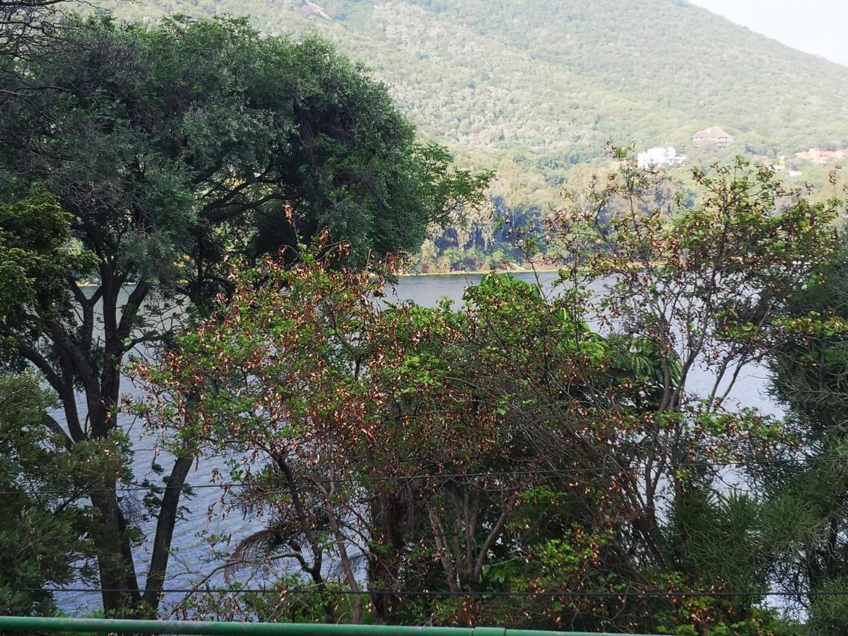 Metsing At Harties Hotel Hartbeespoort Bagian luar foto
