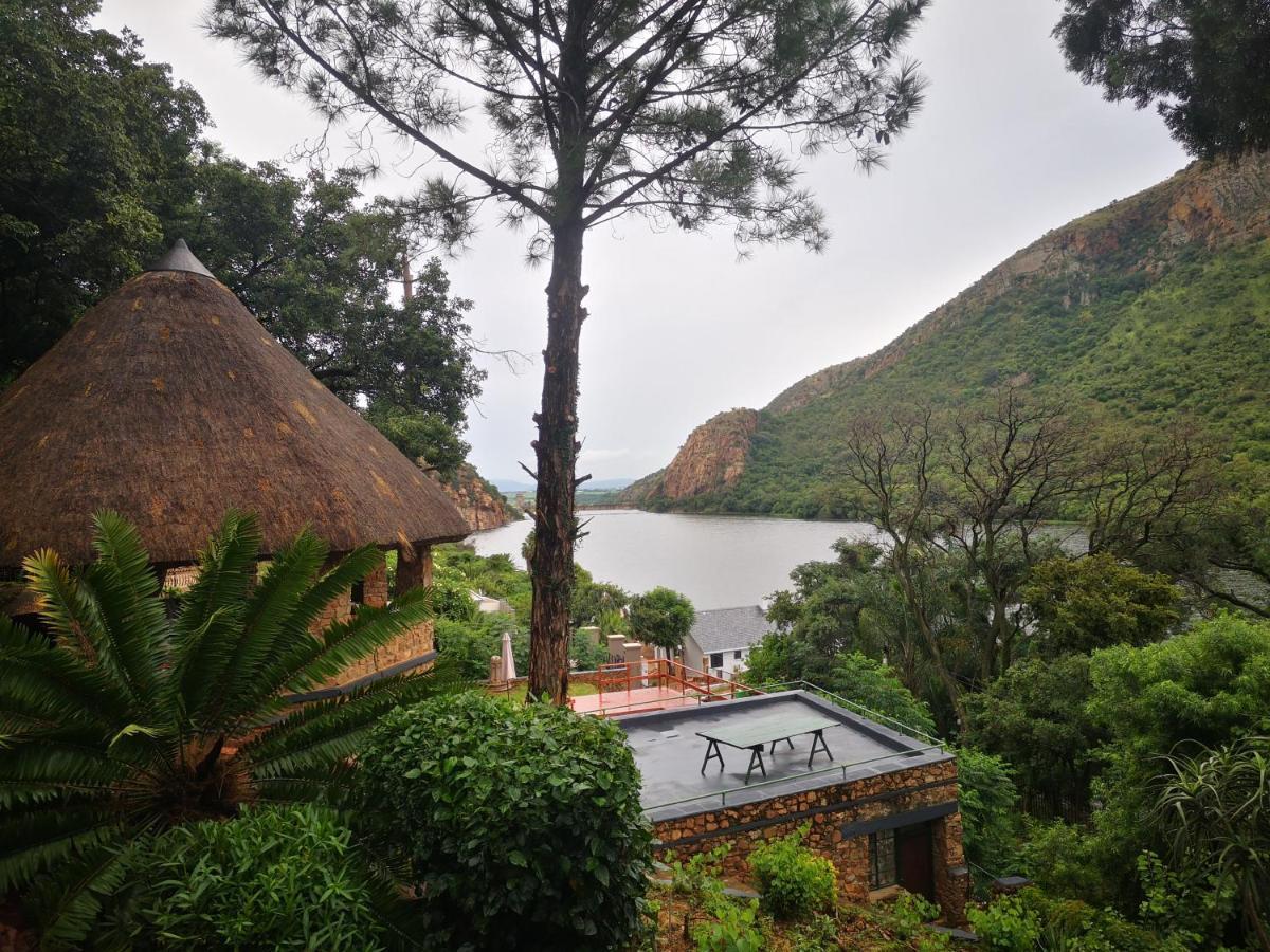 Metsing At Harties Hotel Hartbeespoort Bagian luar foto