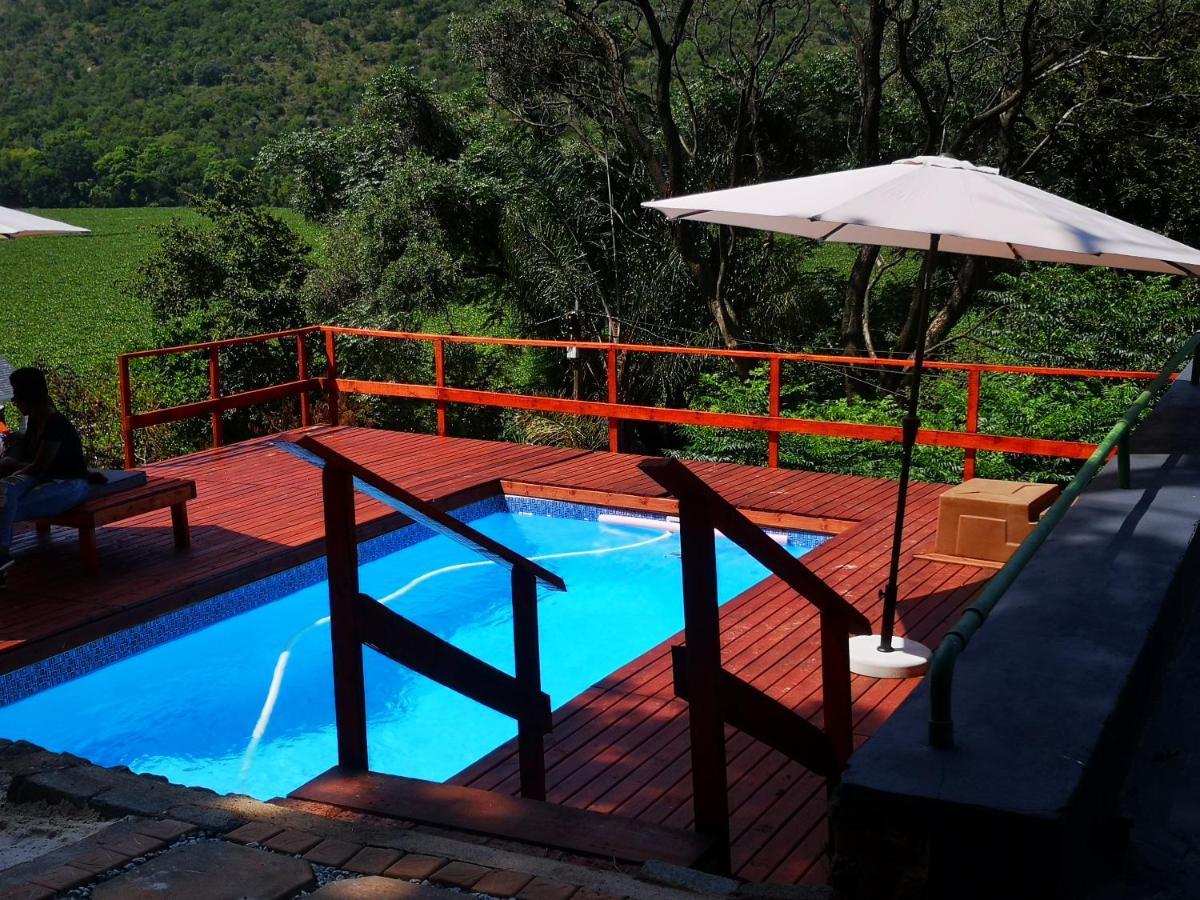 Metsing At Harties Hotel Hartbeespoort Bagian luar foto