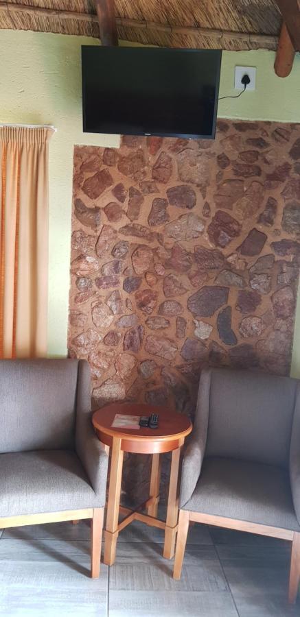 Metsing At Harties Hotel Hartbeespoort Bagian luar foto