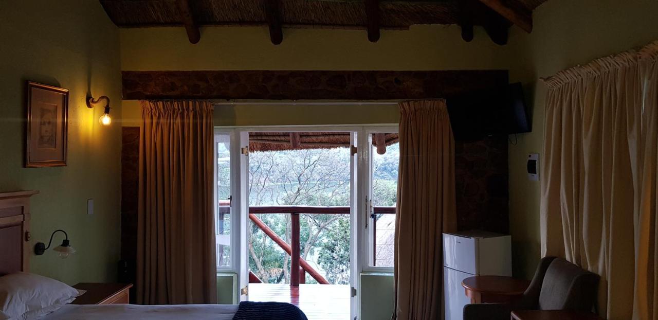 Metsing At Harties Hotel Hartbeespoort Bagian luar foto