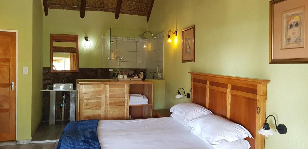 Metsing At Harties Hotel Hartbeespoort Bagian luar foto