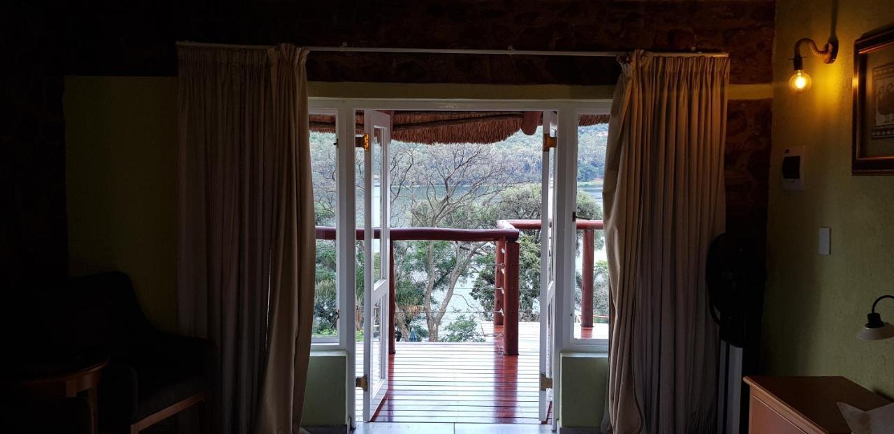 Metsing At Harties Hotel Hartbeespoort Bagian luar foto